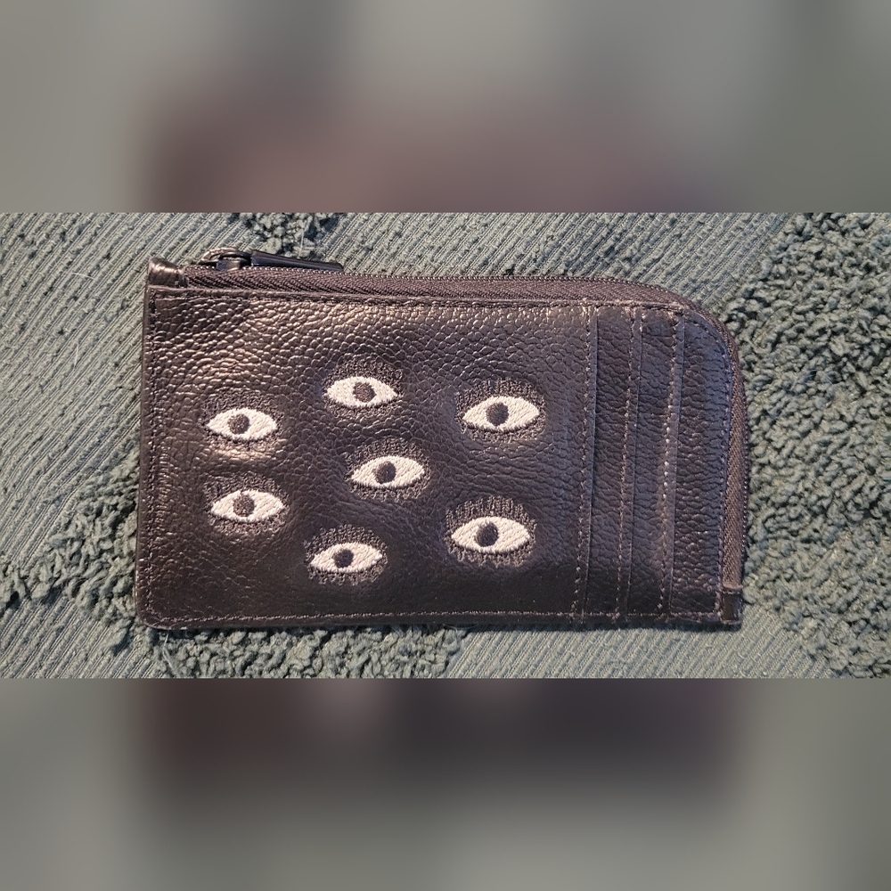 MIN & MON Fausto Black Leather Zip-around Cardholder - All Over Eyes Embroidery